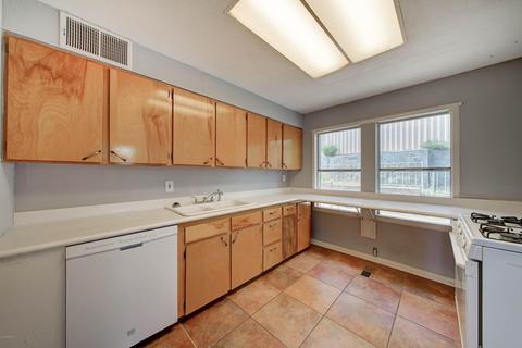 365 S Fourth St, Globe, AZ 85501 photo 8