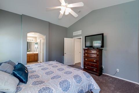 3255 E Woodside Way, Gilbert, AZ 85297 photo 10