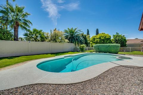 121 E Voltaire Ave, Phoenix, AZ 85022 photo 1