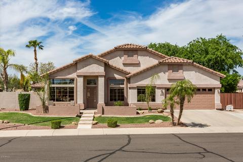 1698 S Quartz St, Gilbert, AZ 85295 photo 1