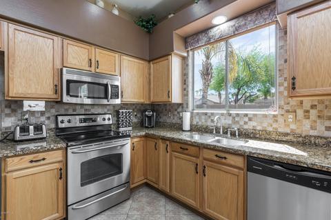 1698 S Quartz St, Gilbert, AZ 85295 photo 11