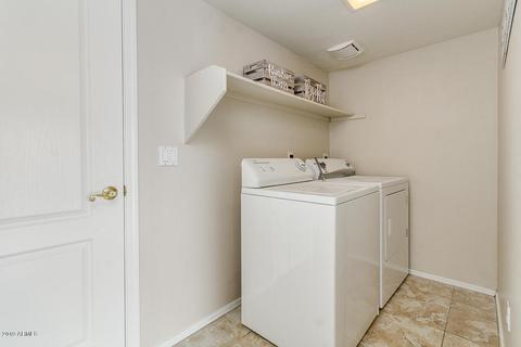 944 S Abalone Dr, Gilbert, AZ 85233 photo 31