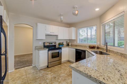 944 S Abalone Dr, Gilbert, AZ 85233 photo 14