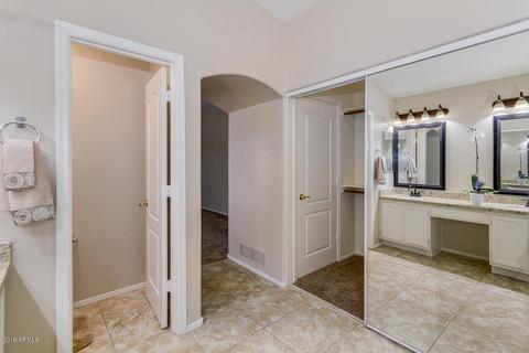 944 S Abalone Dr, Gilbert, AZ 85233 photo 25