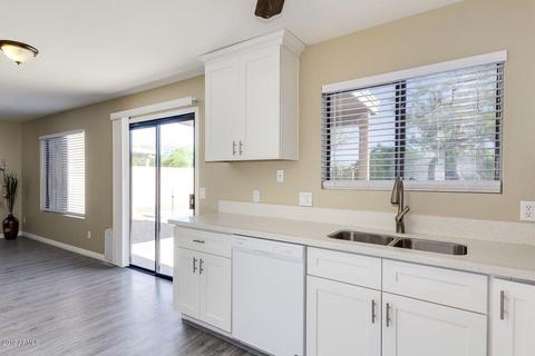 2115 E Robin Ln, Phoenix, AZ 85024 photo 14