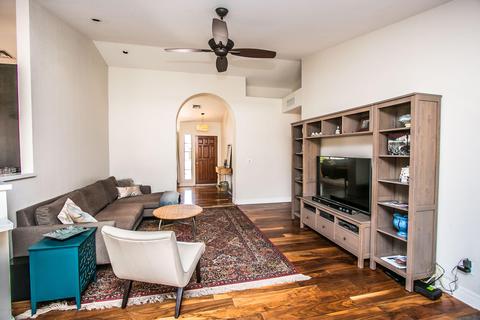 842 E Vera Ln, Tempe, AZ 85284 photo 13