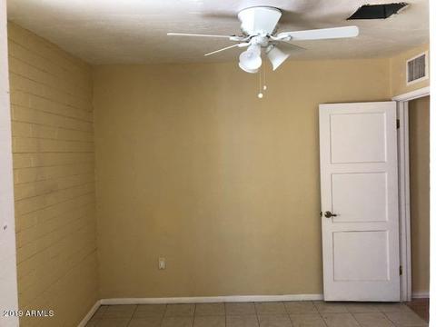 2202 N 40th Dr, Phoenix, AZ 85009 photo 14