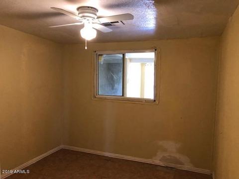 2202 N 40th Dr, Phoenix, AZ 85009 photo 6