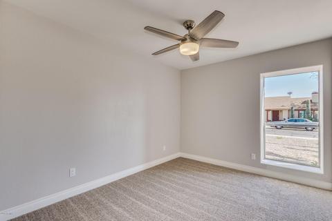 4002 E Taro Ln, Phoenix, AZ 85050 photo 11