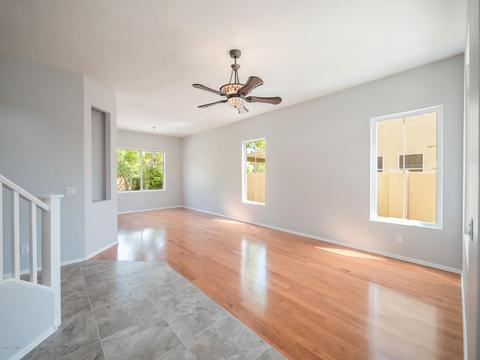 552 E Maria Ln, Tempe, AZ 85284 photo 8