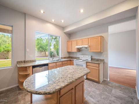 552 E Maria Ln, Tempe, AZ 85284 photo 12