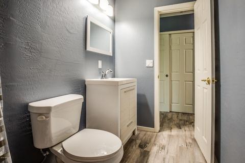 4620 N 78 Dr, Phoenix, AZ 85033 photo 9