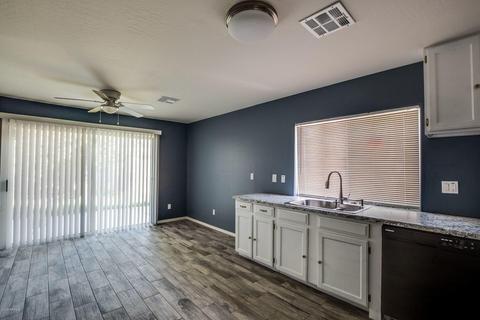 4620 N 78 Dr, Phoenix, AZ 85033 photo 7