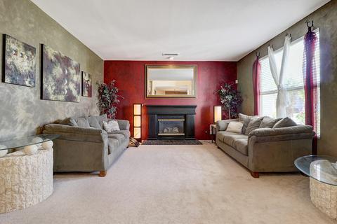 6351 W Hackamore Dr, Phoenix, AZ 85083 photo 4