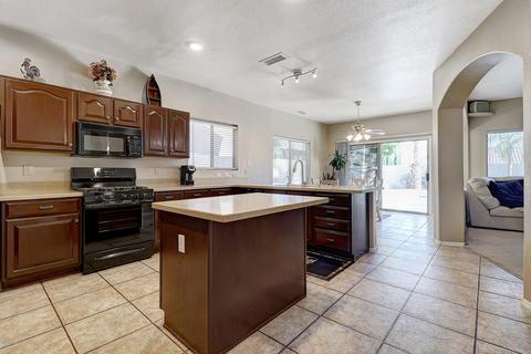 6351 W Hackamore Dr, Phoenix, AZ 85083 photo 8