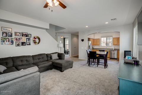 1977 Emily Ln, Gilbert, AZ 85295 photo 3