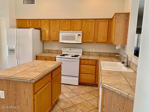 3314 E San Angelo Ave, Gilbert, AZ 85234 photo 4
