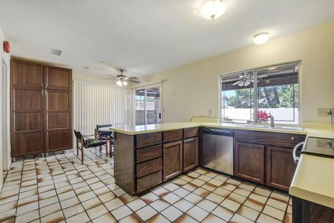 2236 E Shea Blvd, Phoenix, AZ 85028 photo 14