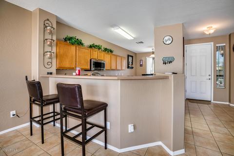 2512 E Pony Ln, Gilbert, AZ 85295 photo 3