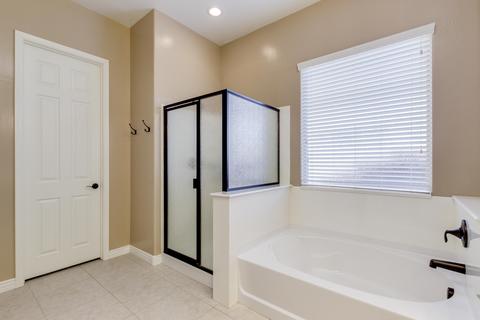 2202 E Indian Wells Dr, Gilbert, AZ 85298 photo 29