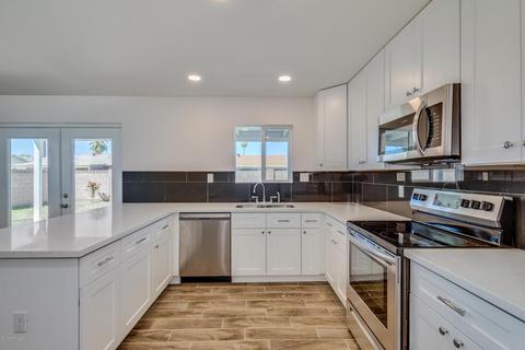 3602 W Lawrence Rd, Phoenix, AZ 85019 photo 7