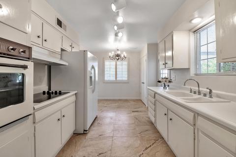 3827 E Sahuaro Dr, Phoenix, AZ 85028 photo 10