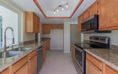 2873 E Cochise Rd, Phoenix, AZ 85028 photo 4