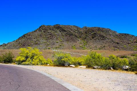940 W Becker Ln, Phoenix, AZ 85029 photo 13