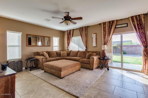 2596 E Hickory St, Gilbert, AZ 85298 photo 3