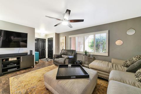 2863 E Fairmount Ave, Phoenix, AZ 85016 photo 9