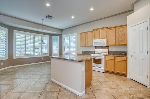 2734 S Seton Ave, Gilbert, AZ 85295 photo 8