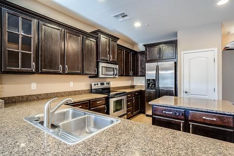 910 S Annie Ln, Gilbert, AZ 85296 photo 13