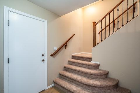 910 S Annie Ln, Gilbert, AZ 85296 photo 5