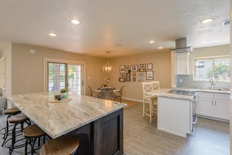 1832 E Beck Ln, Phoenix, AZ 85022 photo 4