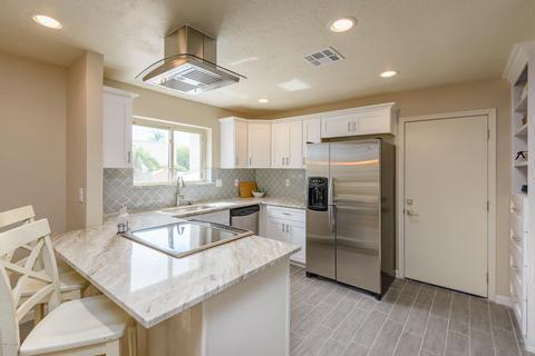 1832 E Beck Ln, Phoenix, AZ 85022 photo 2