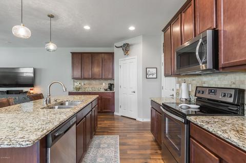 906 S Pheasant Dr, Gilbert, AZ 85296 photo 9
