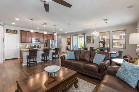 906 S Pheasant Dr, Gilbert, AZ 85296 photo 3