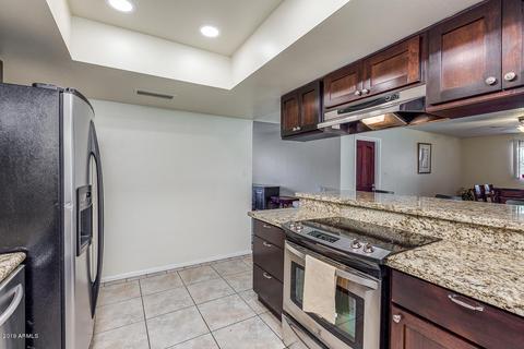 909 E Campus Dr, Tempe, AZ 85282 photo 10