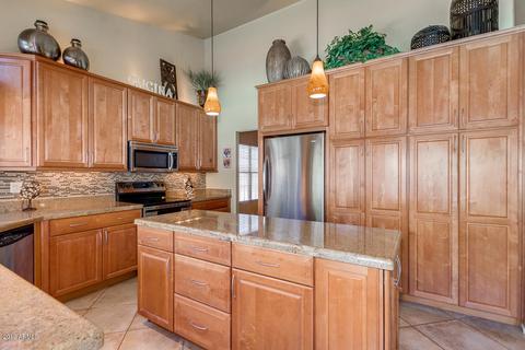 15827 S 6th Dr, Phoenix, AZ 85045 photo 2