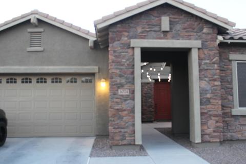 3074 E Warbler Rd E, Gilbert, AZ 85297 photo 8