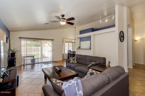 626 S Saddle St, Gilbert, AZ 85233 photo 3