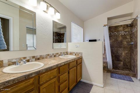 626 S Saddle St, Gilbert, AZ 85233 photo 10