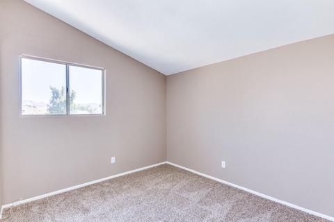 422 E Hidalgo Ave, Phoenix, AZ 85040 photo 14