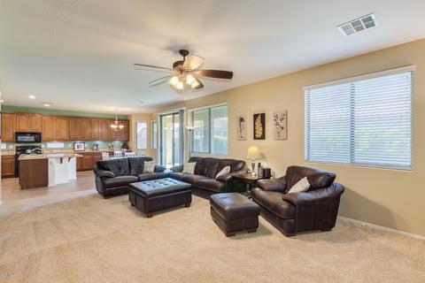 3823 E Parkview Dr, Gilbert, AZ 85295 photo 9