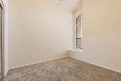 4330 E Abraham Ln, Phoenix, AZ 85050 photo 18