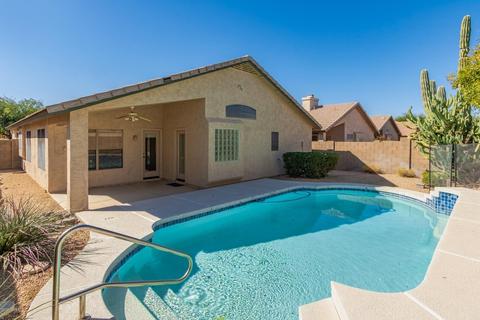 4330 E Abraham Ln, Phoenix, AZ 85050 photo 3