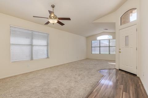 4330 E Abraham Ln, Phoenix, AZ 85050 photo 6