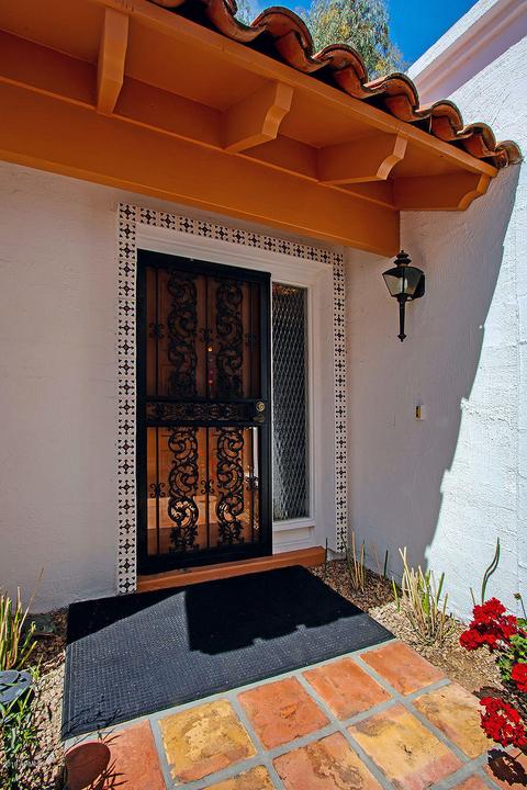 120 E Calavar Rd, Phoenix, AZ 85022 photo 5