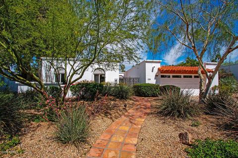 120 E Calavar Rd, Phoenix, AZ 85022 photo 1