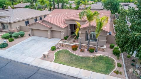 451 E Vermont Dr, Gilbert, AZ 85295 photo 1